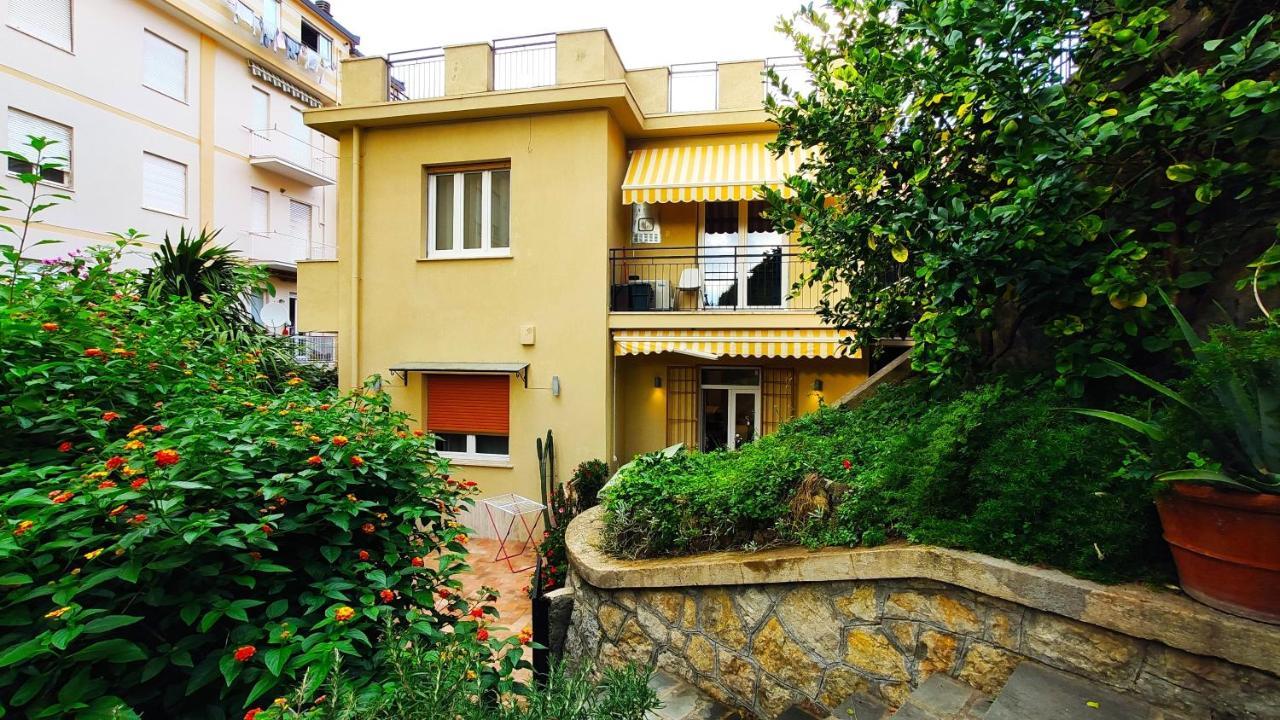 Residence Mare Azzurro 레리치 외부 사진